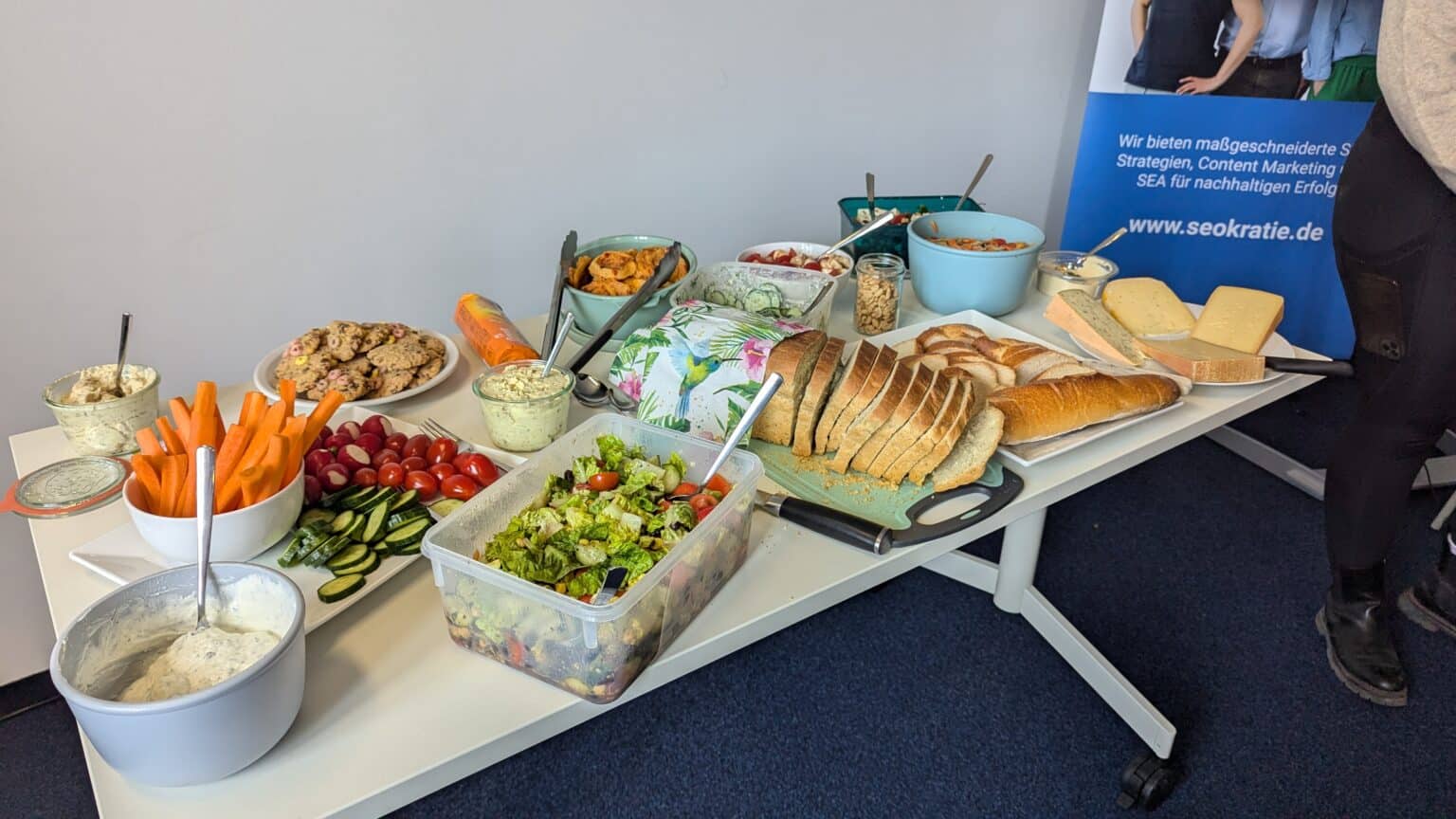 Zur ck Auf Dem Teller Der Neue Alte Salattag Bei Seokratie Seokratie zur-ck-auf-dem-teller-der-neue-alte-salattag-bei-seokratie-seokratie