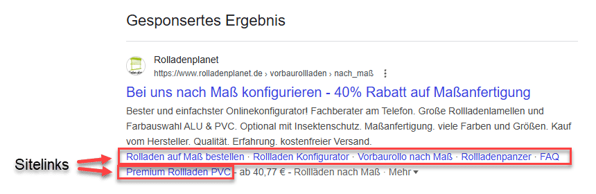 Screenshot eines Google Ads Suchergebnis mit mehreren Sitelinks als horizontale Linkliste unter der Anzeige.